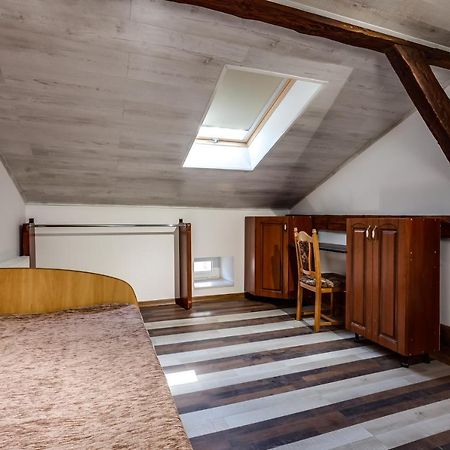 Four Bedrooms Apartment In The Heart Of Lviv Exterior photo